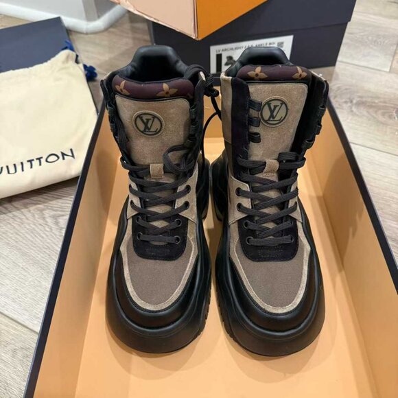 NIB Authentic Louis Vuitton Wmns Archlight 2.0 Platform Ankle Boot 'Khaki Green' - Picture 4 of 12